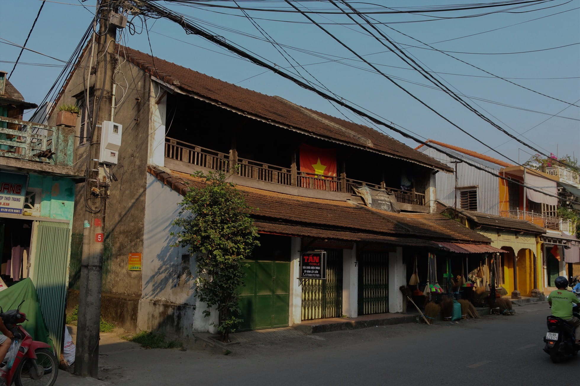 Bao Vinh Ancient Town